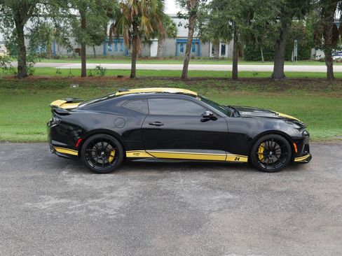 Used 2020 Chevrolet Camaro ZL1 RWD image 41