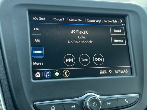 Certified 2021 Chevrolet Equinox LT w/ Driver Convenience Package image 20