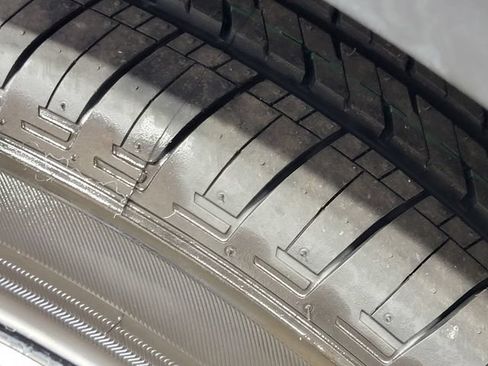Certified 2025 Honda CR-V LX image 11