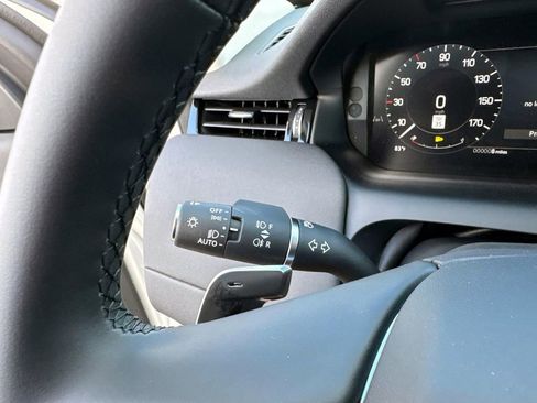 Used 2025 Land Rover Discovery Sport S AWD/4WD image 33