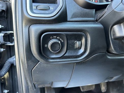 Used 2022 RAM 3500 Tradesman w/ Chrome Appearance Group image 30