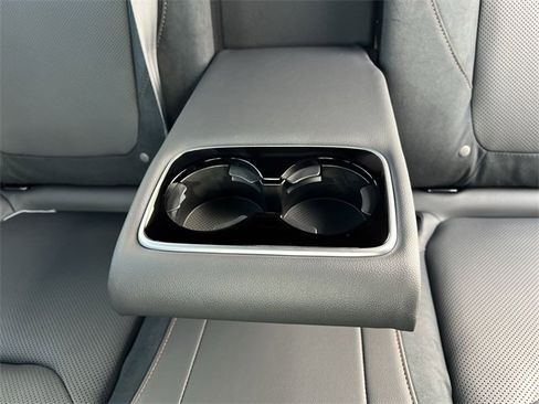 New 2025 Subaru Forester Touring image 33