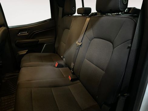 Used 2025 GMC Canyon Elevation image 17