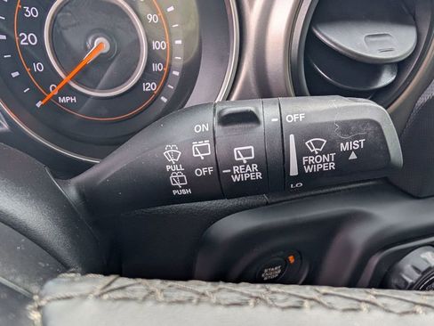 Used 2019 Jeep Wrangler Unlimited Sport S image 30