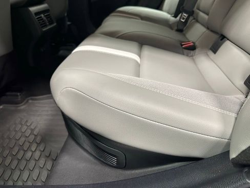 Used 2025 Toyota Camry SE w/ Convenience Package FWD image 42