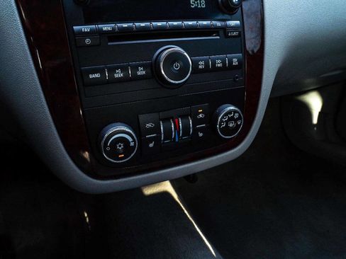 Used 2007 Chevrolet Impala LT image 13