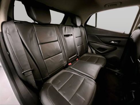 Used 2019 Buick Encore Essence FWD image 26