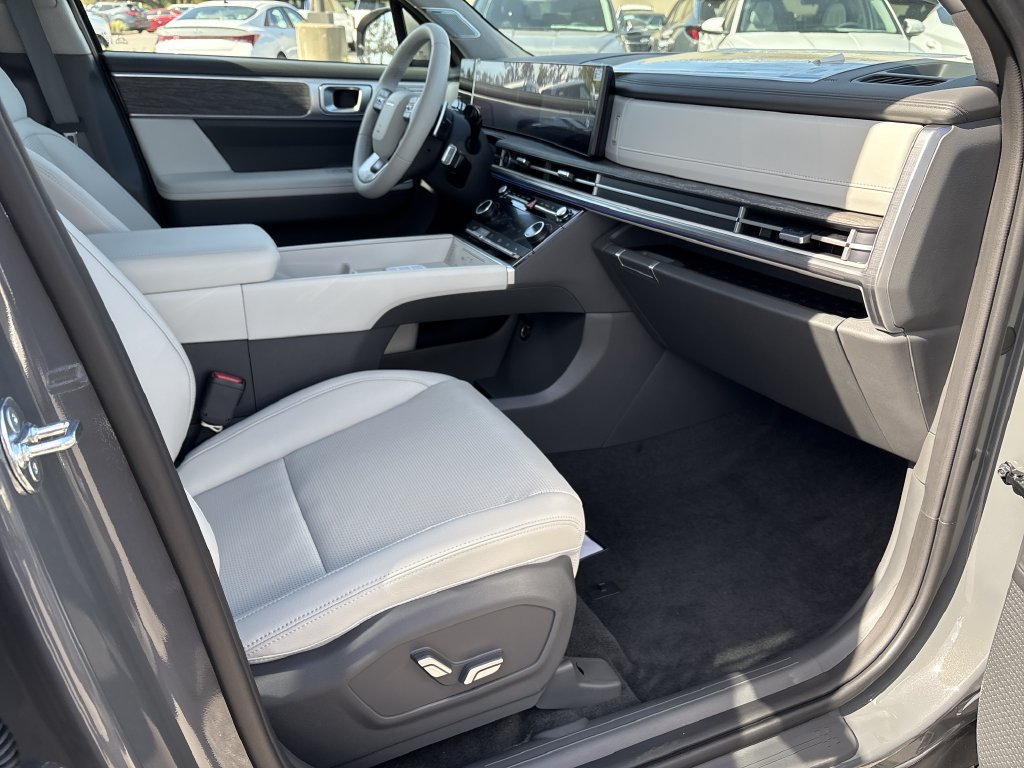 New 2027 Hyundai Santa Fe Limited w/ Tow & Go Package FWD image 34
