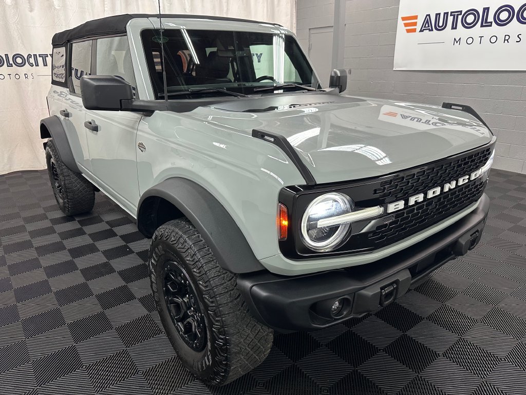 Used 2023 Ford Bronco Wildtrak AWD/4WD image 2