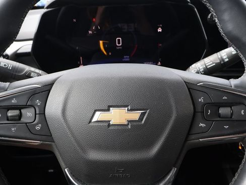 Used 2024 Chevrolet TrailBlazer LT w/ LT Cold Weather Package FWD image 17