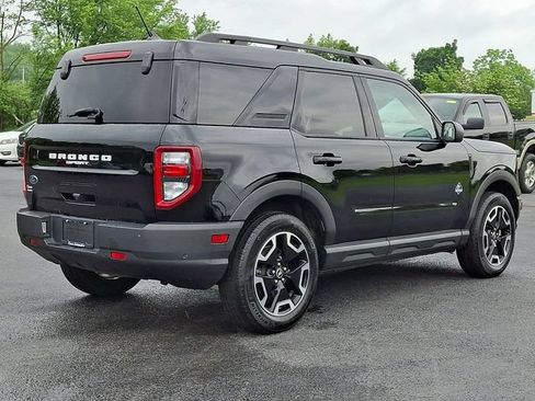 Used 2024 Ford Bronco Sport Outer Banks w/ Tech Package AWD/4WD image 9
