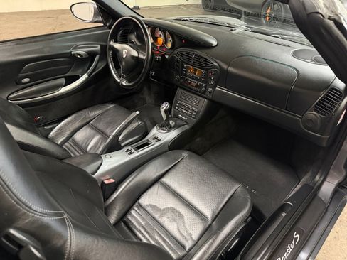 Used 2001 Porsche Boxster S RWD image 15
