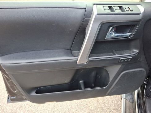 Used 2022 Toyota 4Runner Limited image 9