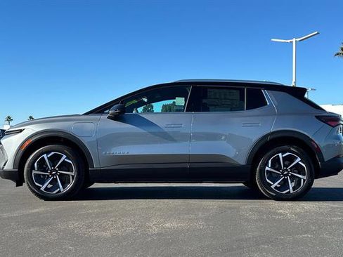 New 2026 Chevrolet Equinox EV LT image 7