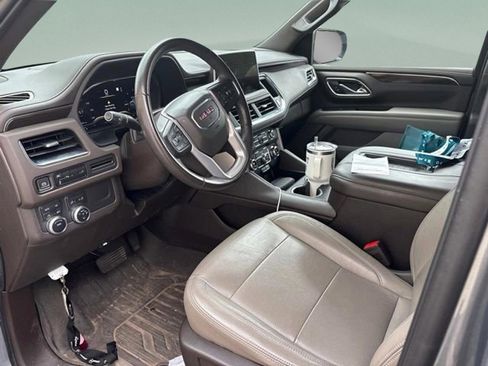 Used 2022 GMC Yukon SLE AWD/4WD image 8