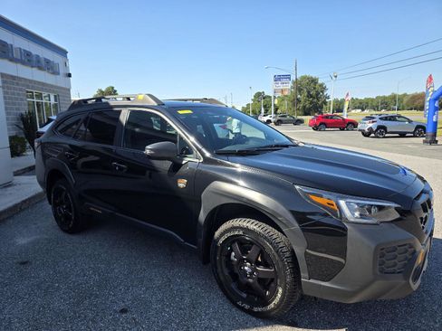 Used 2024 Subaru Outback Wilderness image 4