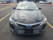 Used 2014 Toyota Avalon Limited w/ Technology Package FWD image 2