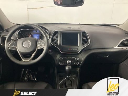Used 2022 Jeep Cherokee Latitude Lux FWD image 19