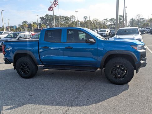 Used 2024 Chevrolet Colorado Trail Boss image 3