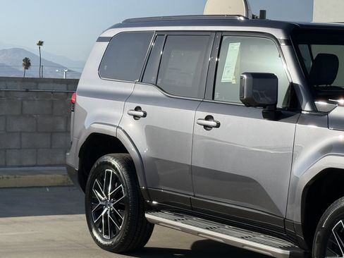 New 2026 Lexus GX 550 AWD/4WD image 5