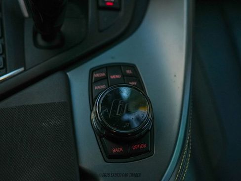 Used 2017 BMW i8 image 34