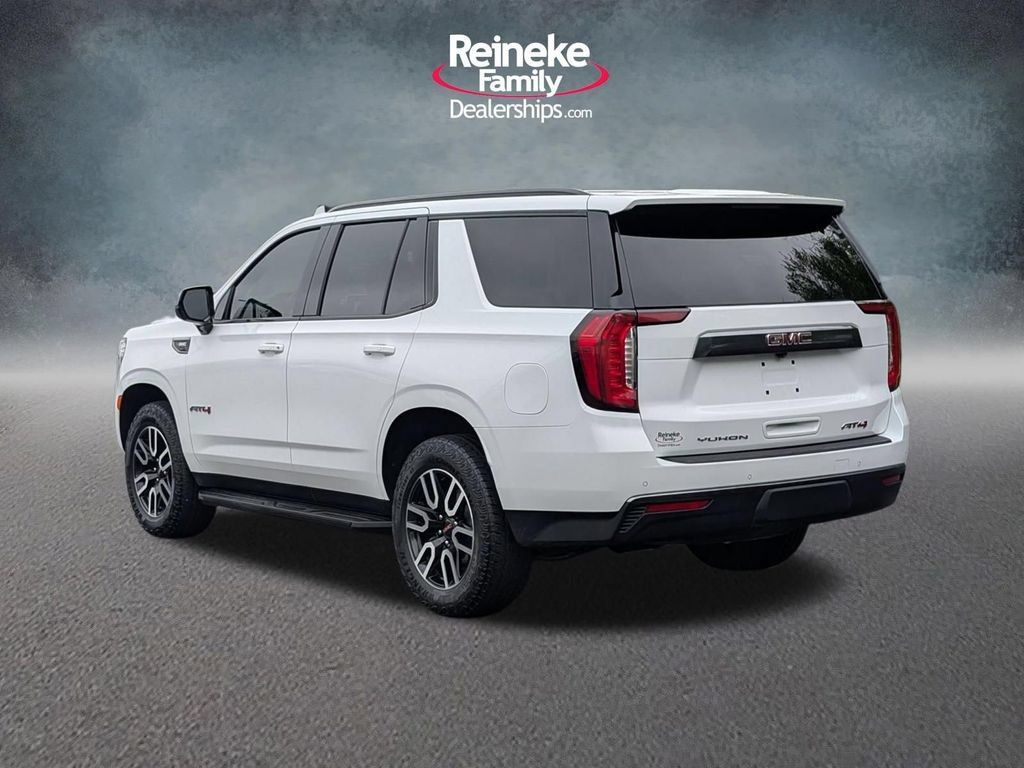 Used 2024 GMC Yukon AT4 AWD/4WD image 9