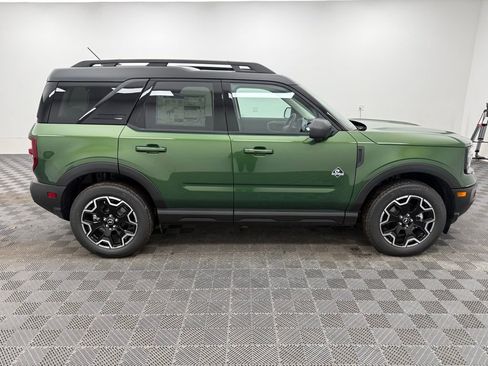 New 2025 Ford Bronco Sport Outer Banks w/ Outer Banks Tech Package+ image 10