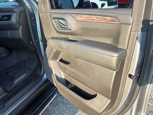 Used 2021 Chevrolet Tahoe LS w/ Max Trailering Package AWD/4WD image 18