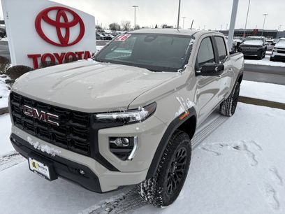 Used 2026 GMC Canyon Elevation w/ Convenience Package