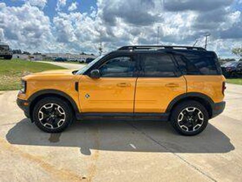 Used 2022 Ford Bronco Sport Outer Banks w/ Tech Package AWD/4WD image 6