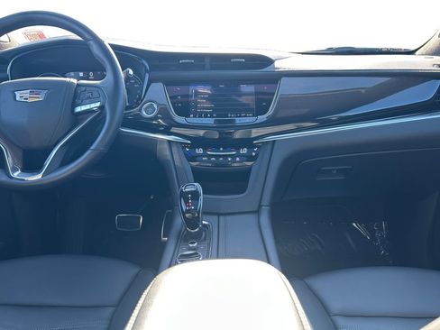 Used 2024 Cadillac XT6 Sport w/ Platinum Package AWD/4WD image 16