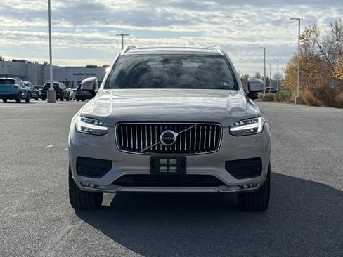 Used 2023 Volvo XC90 B5 Core w/ Protection Package Premier image 28