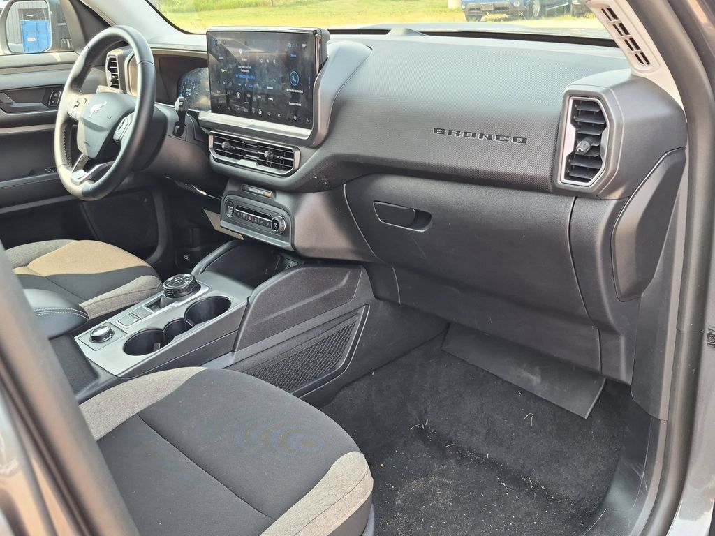 Certified 2025 Ford Bronco Sport Big Bend w/ Convenience Package AWD/4WD image 31