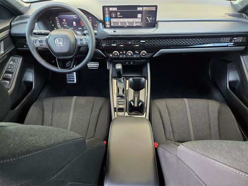 Used 2024 Honda Accord Sport image 15