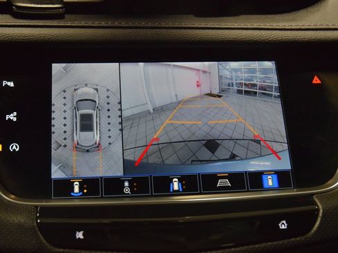 Used 2024 Cadillac XT5 Premium Luxury w/ Technology Package image 57