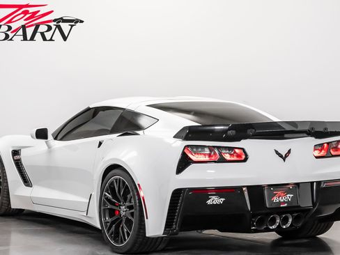 Used 2016 Chevrolet Corvette Z06 image 11
