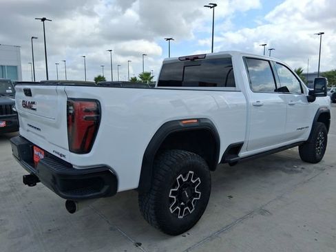 Used 2024 GMC Sierra 2500 AT4X AWD/4WD image 7