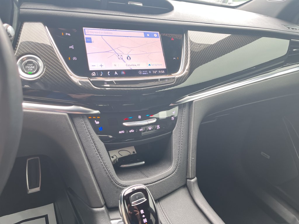 Used 2023 Cadillac XT6 Sport w/ Technology Package AWD/4WD image 21