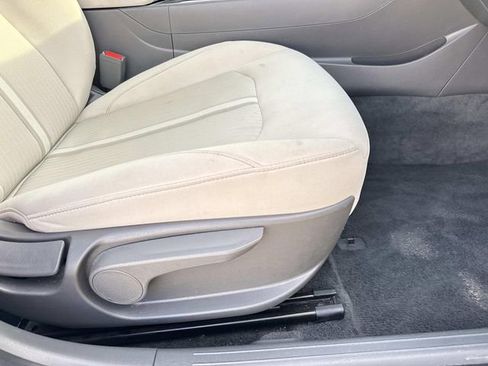 Used 2025 Hyundai Sonata SEL FWD image 27