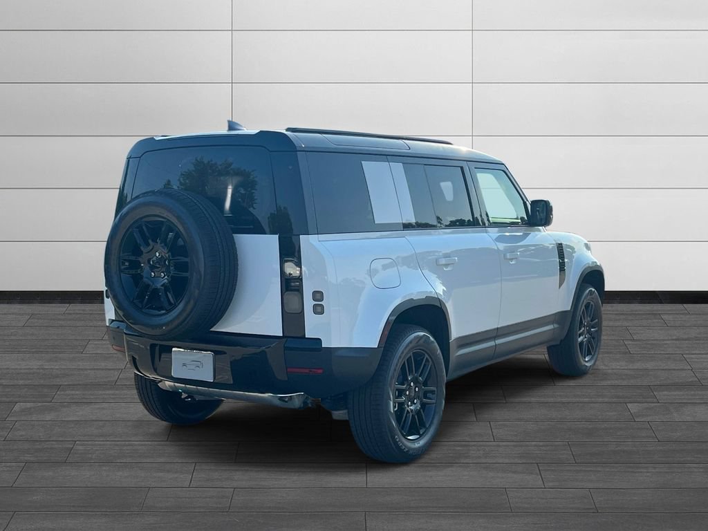 New 2026 Land Rover Defender 110 S AWD/4WD image 5
