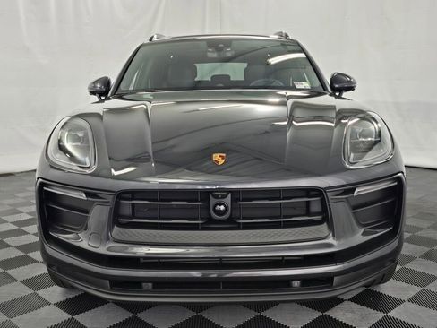 New 2026 Porsche Macan AWD/4WD image 10