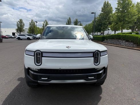 Used 2022 Rivian R1T Adventure AWD/4WD image 2