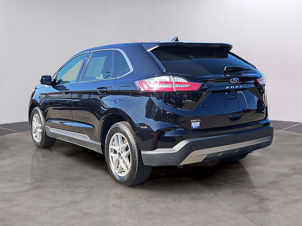 Used 2024 Ford Edge SEL AWD/4WD image 6