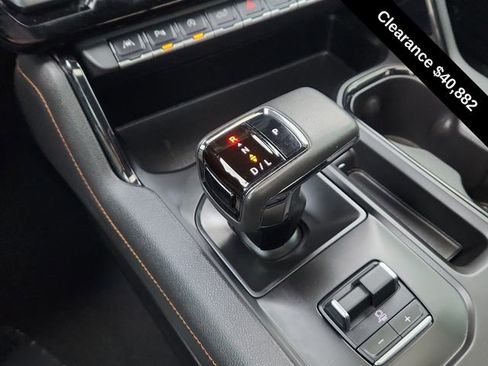 Used 2022 GMC Sierra 1500 AT4 w/ Technology Package image 43