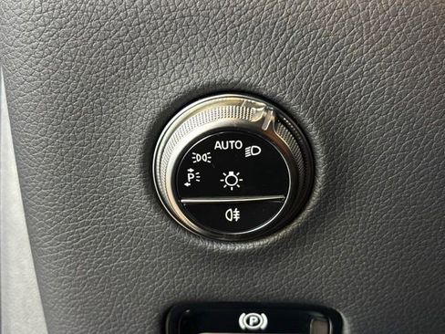 Certified 2025 Mercedes-Benz GLC 300 4MATIC image 21