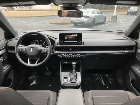 Certified 2023 Honda CR-V Sport image 31