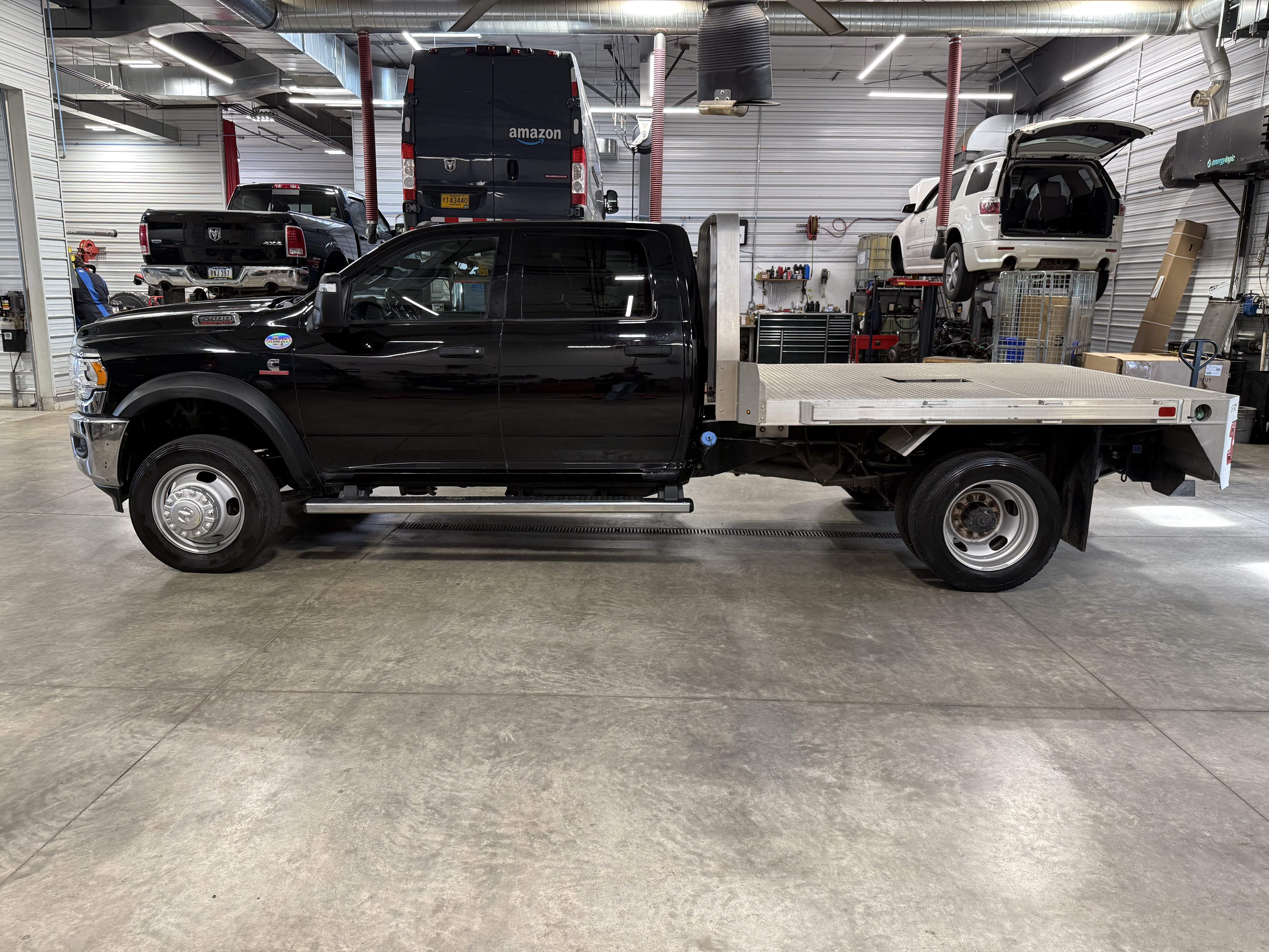 Used 2023 RAM 5500 Tradesman w/ Safety Group AWD/4WD image 30