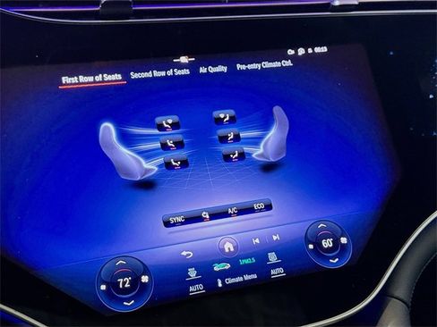Certified 2023 Mercedes-Benz EQS 580 4MATIC SUV image 16