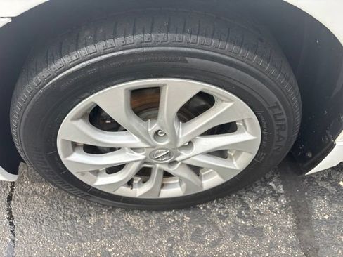 Used 2018 Nissan Sentra SV FWD image 24