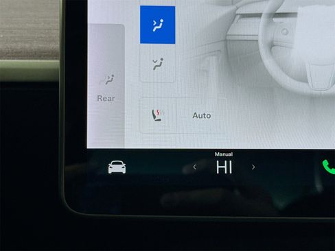 Used 2021 Tesla Model 3 Standard Range Plus image 18